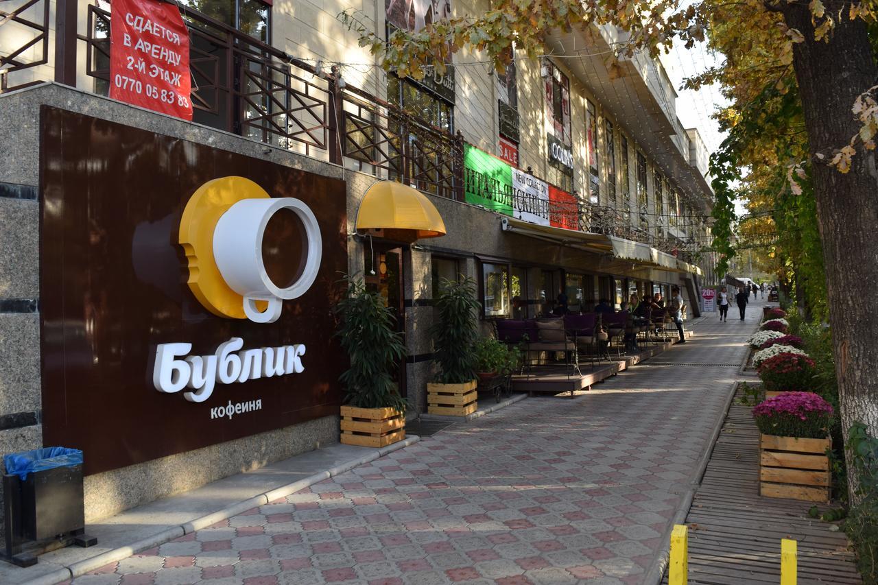 Cozyart Apartment Bishkek Esterno foto