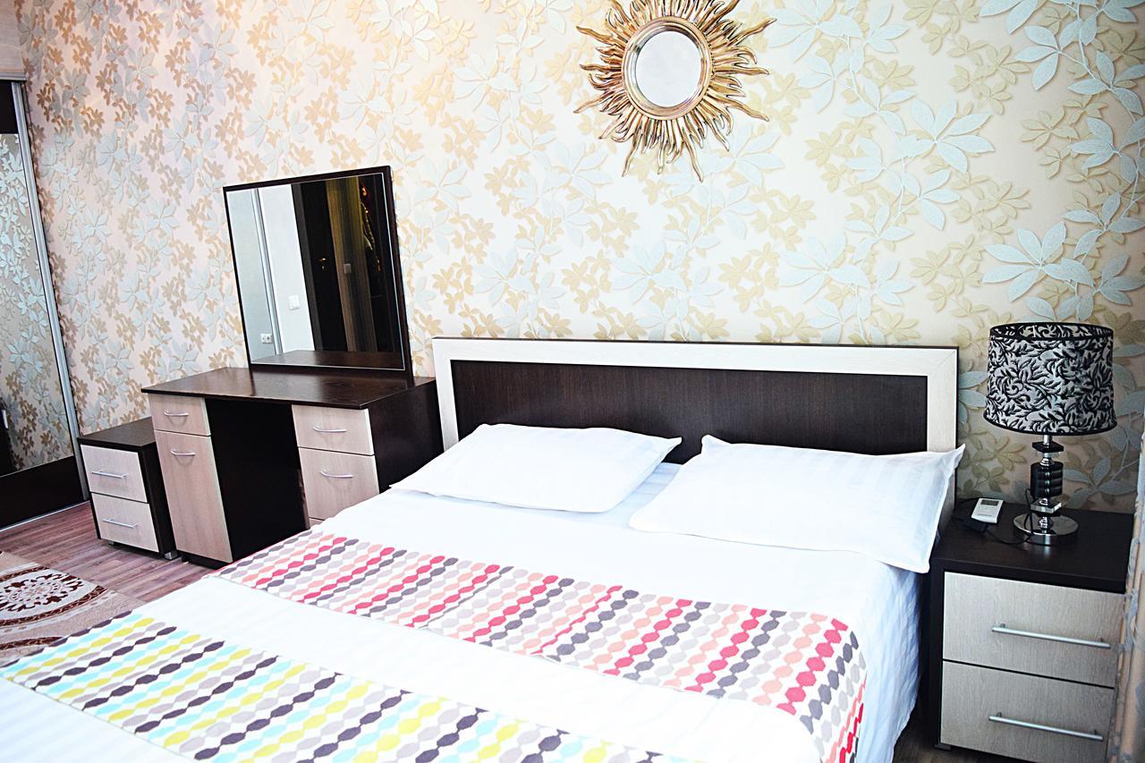 Cozyart Apartment Bishkek Esterno foto